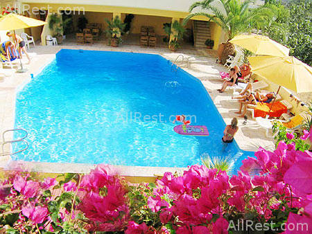 La Stella Hotel 12